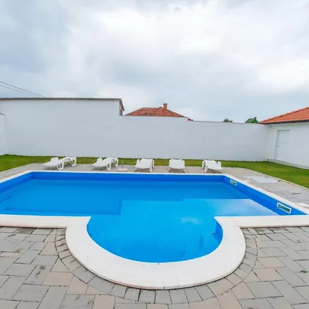 빌라 Sun Haven Oasis Kosor